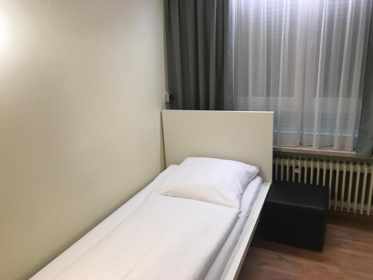 Hotel Garni Elisabeth Göppingen Extérieur photo