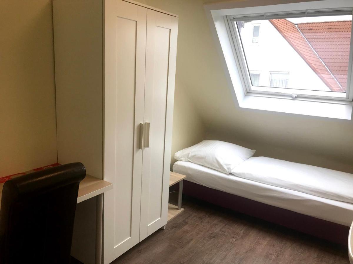 Hotel Garni Elisabeth Göppingen Extérieur photo