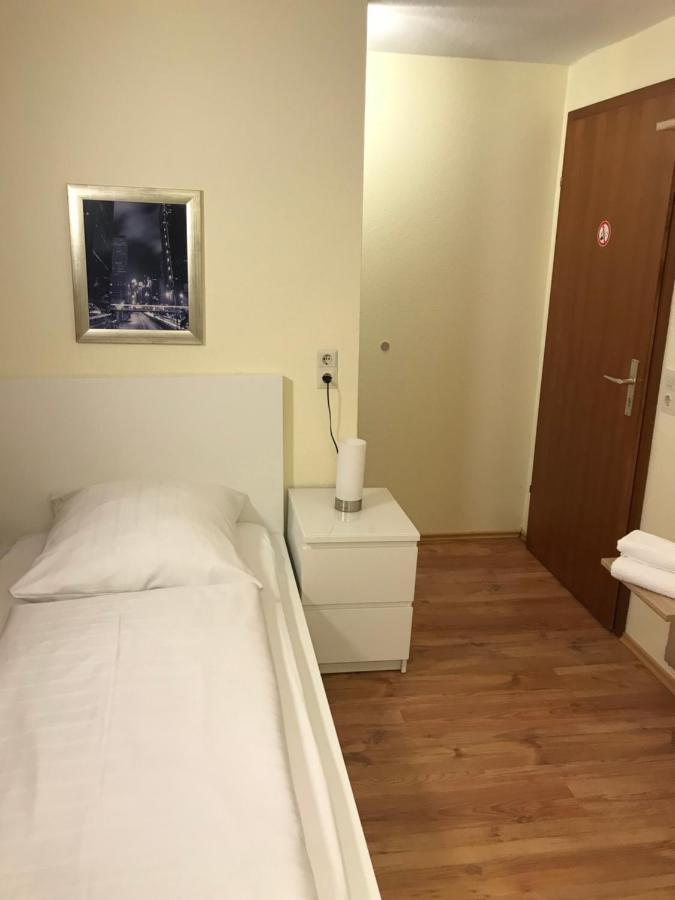 Hotel Garni Elisabeth Göppingen Extérieur photo