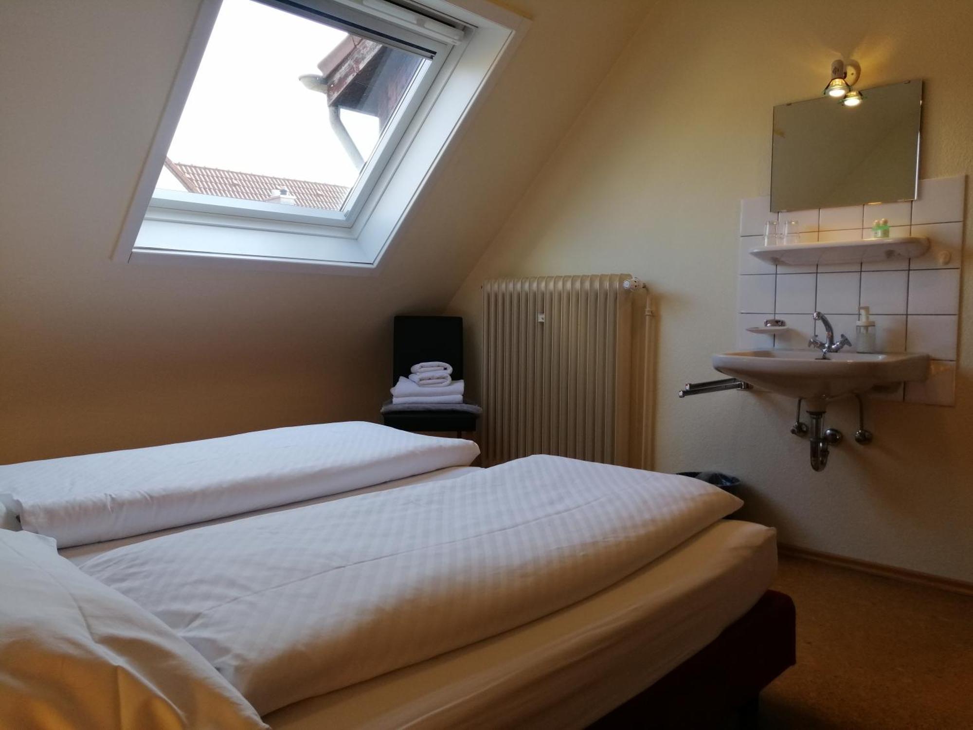 Hotel Garni Elisabeth Göppingen Chambre photo