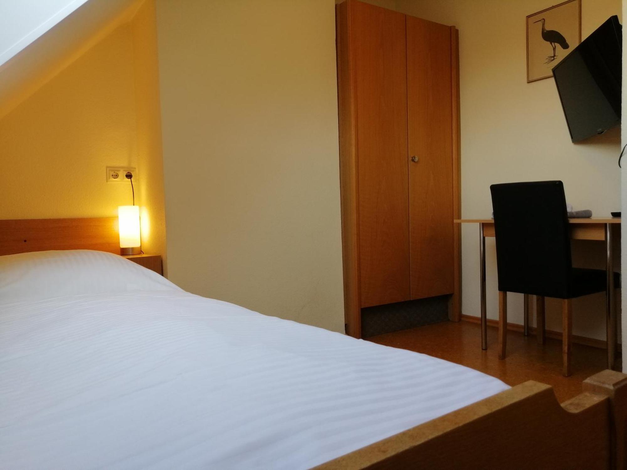 Hotel Garni Elisabeth Göppingen Chambre photo